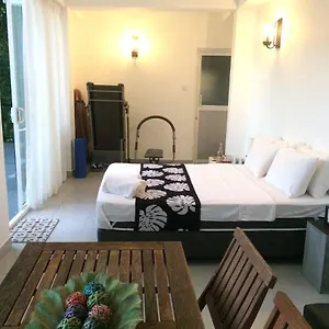 Bed & Breakfast Selyna Sky Terrace