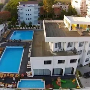 Sunborn 3*, Golem (Tirana) Albanien